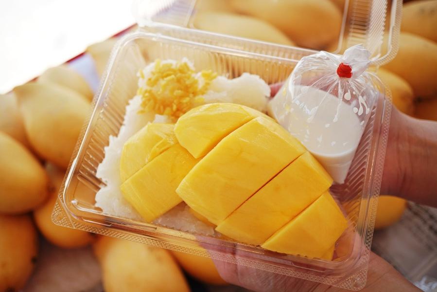 Mango sticky rice : découvrez la recette authentique du plus célèbre dessert de Thaïlande
